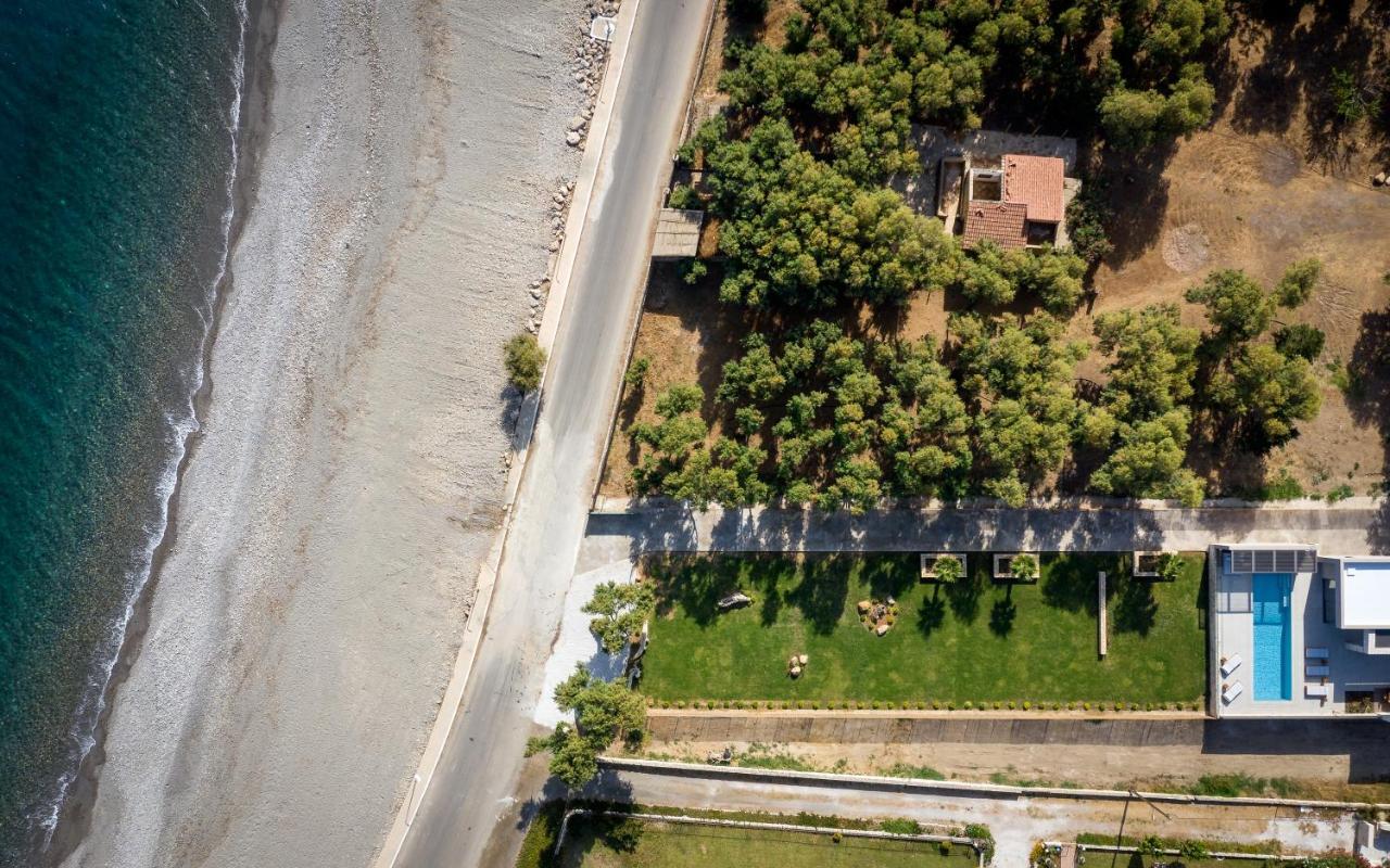 Artemis Seafront Villa, An Evanescence Sea Retreat, By Thinkvilla Tavronitis Buitenkant foto