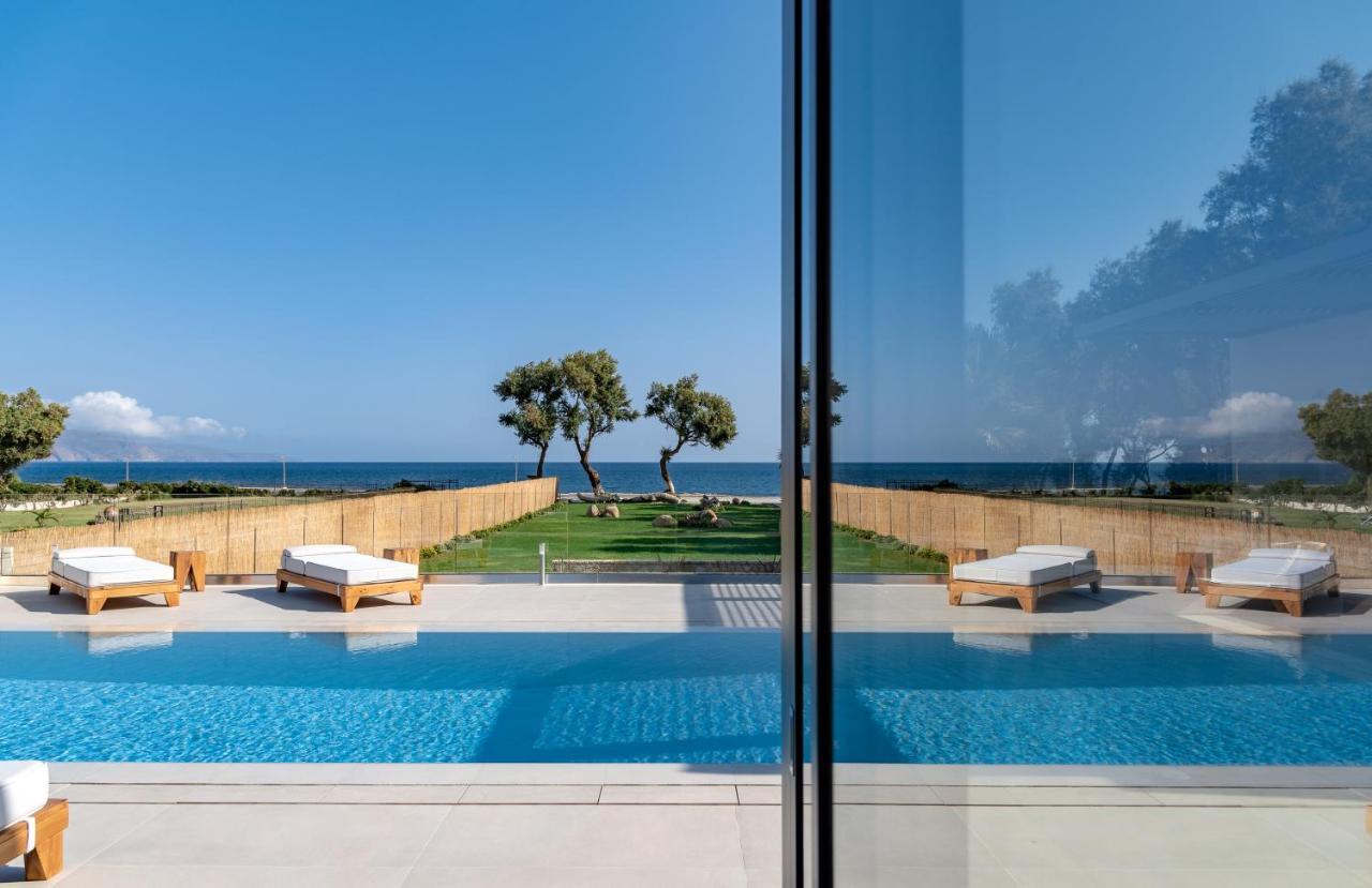 Artemis Seafront Villa, An Evanescence Sea Retreat, By Thinkvilla Tavronitis Buitenkant foto