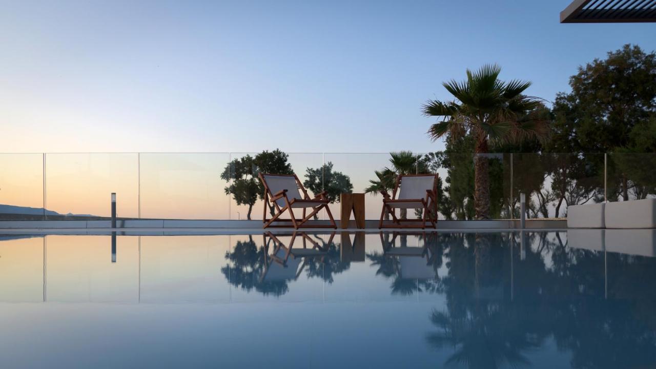 Artemis Seafront Villa, An Evanescence Sea Retreat, By Thinkvilla Tavronitis Buitenkant foto