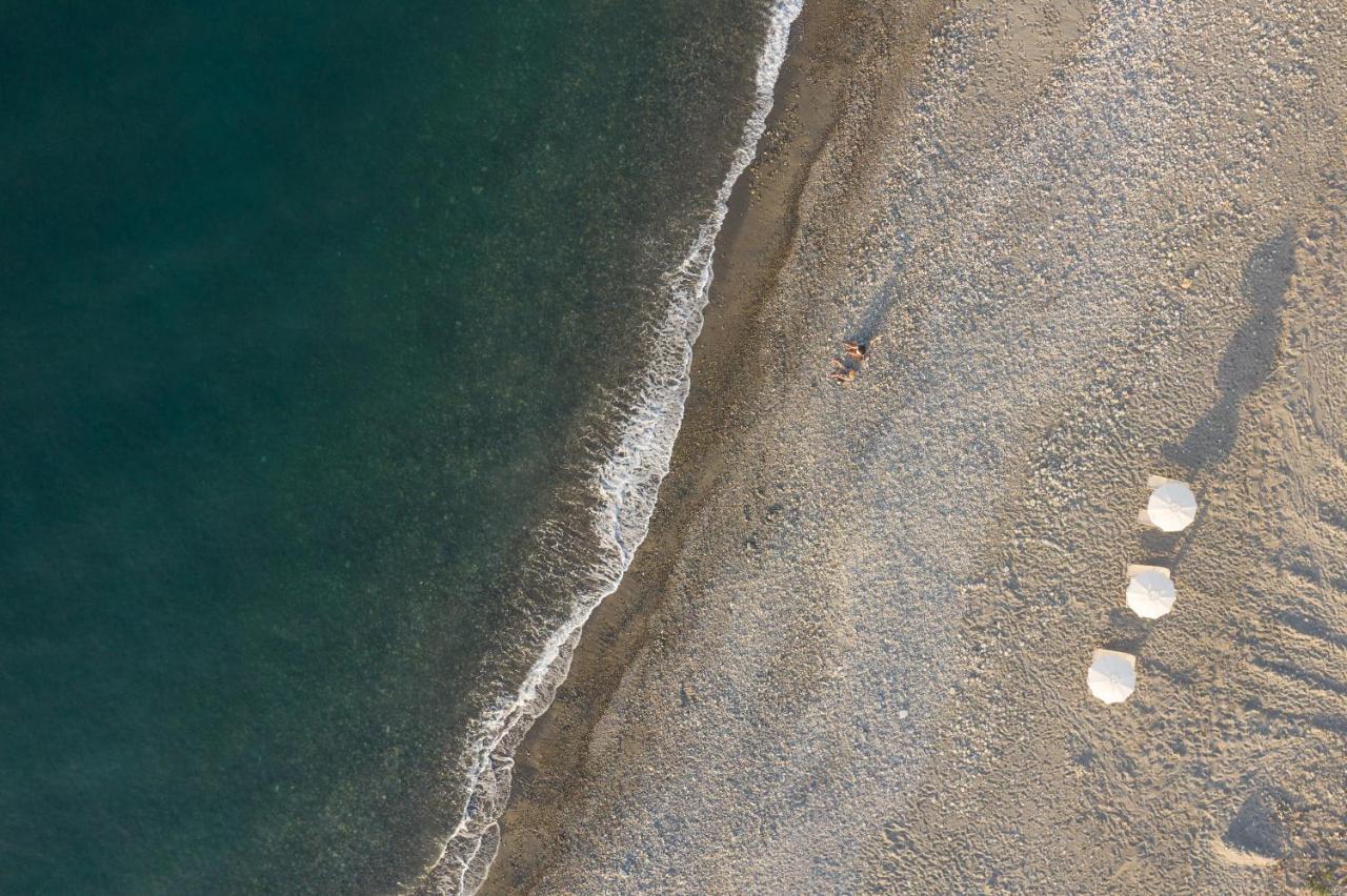 Artemis Seafront Villa, An Evanescence Sea Retreat, By Thinkvilla Tavronitis Buitenkant foto